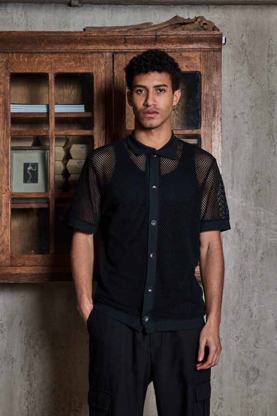 Kort mouwen shirt met gaten