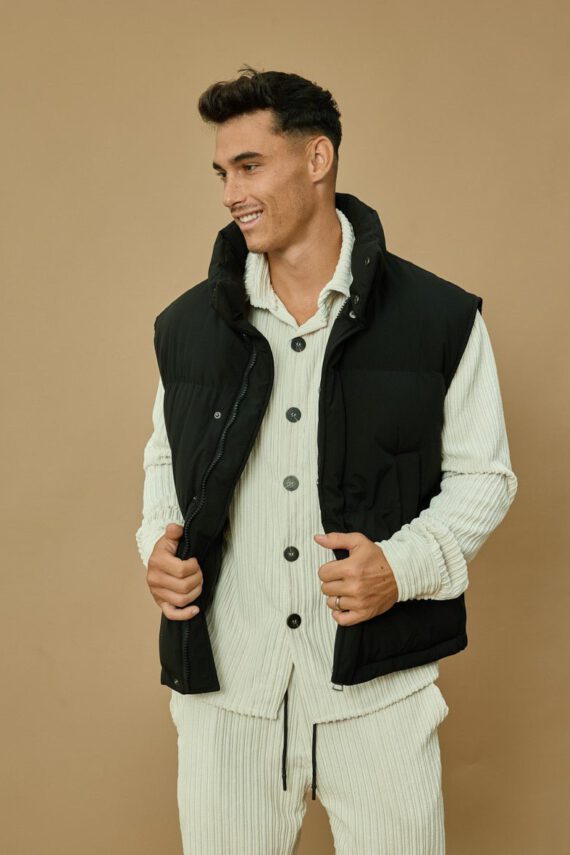 Oversized mouwloos gewatteerd donsjack