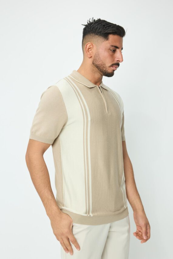 Gestreept poloshirt aan de zijkant